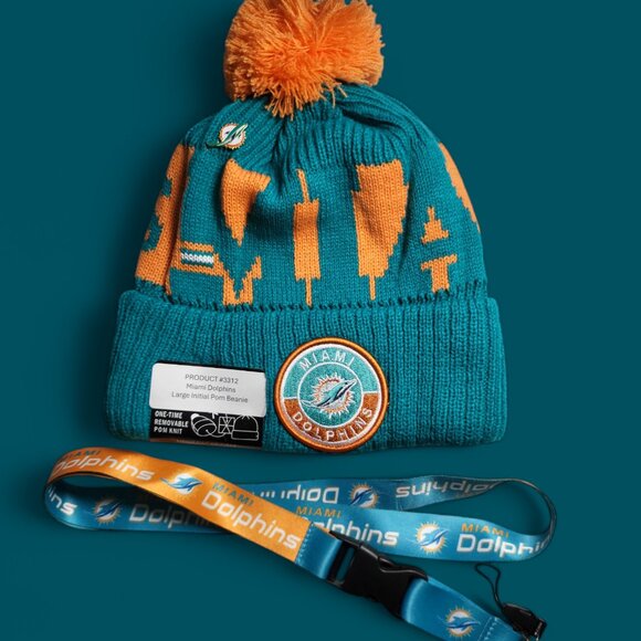 NWT Miami‎ Dolphins Beanie Bundle with Push Pin and Lanyard OSFA Unisex - Picture 1 of 5